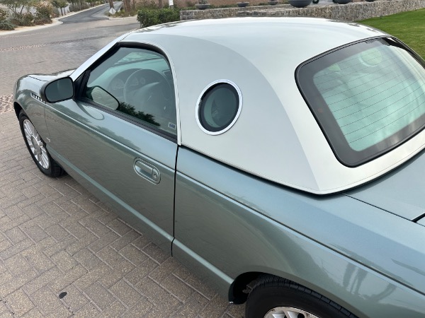 Used-2004-Ford-Thunderbird