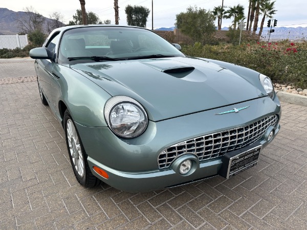 Used-2004-Ford-Thunderbird