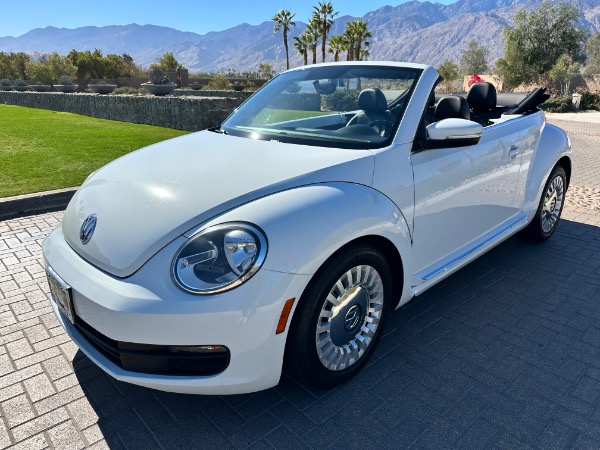 Used-2014-Volkswagen-Beetle-Convertible-18T