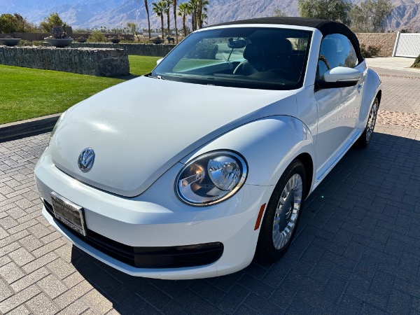 Used-2014-Volkswagen-Beetle-Convertible-18T