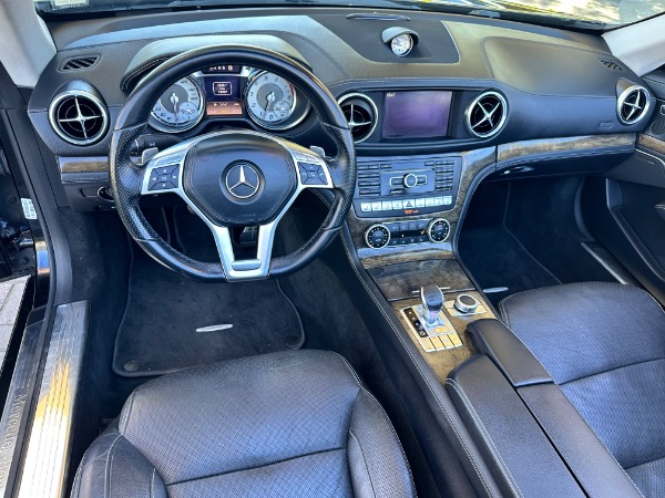 Used-2013-Mercedes-Benz-SL-Class-SL-550