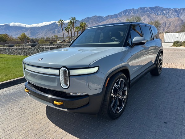 Used-2024-Rivian-R1S-Adventure