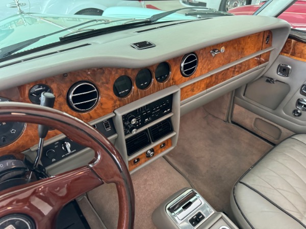 Used-1985-Rolls-Royce-Corniche-Convertible