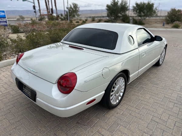 Used-2005-Ford-Thunderbird-50th-Anniversary-Limited-Edition