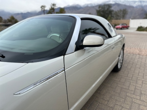 Used-2005-Ford-Thunderbird-50th-Anniversary-Limited-Edition