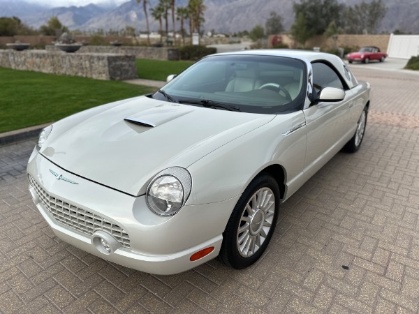 Used-2005-Ford-Thunderbird-50th-Anniversary-Limited-Edition