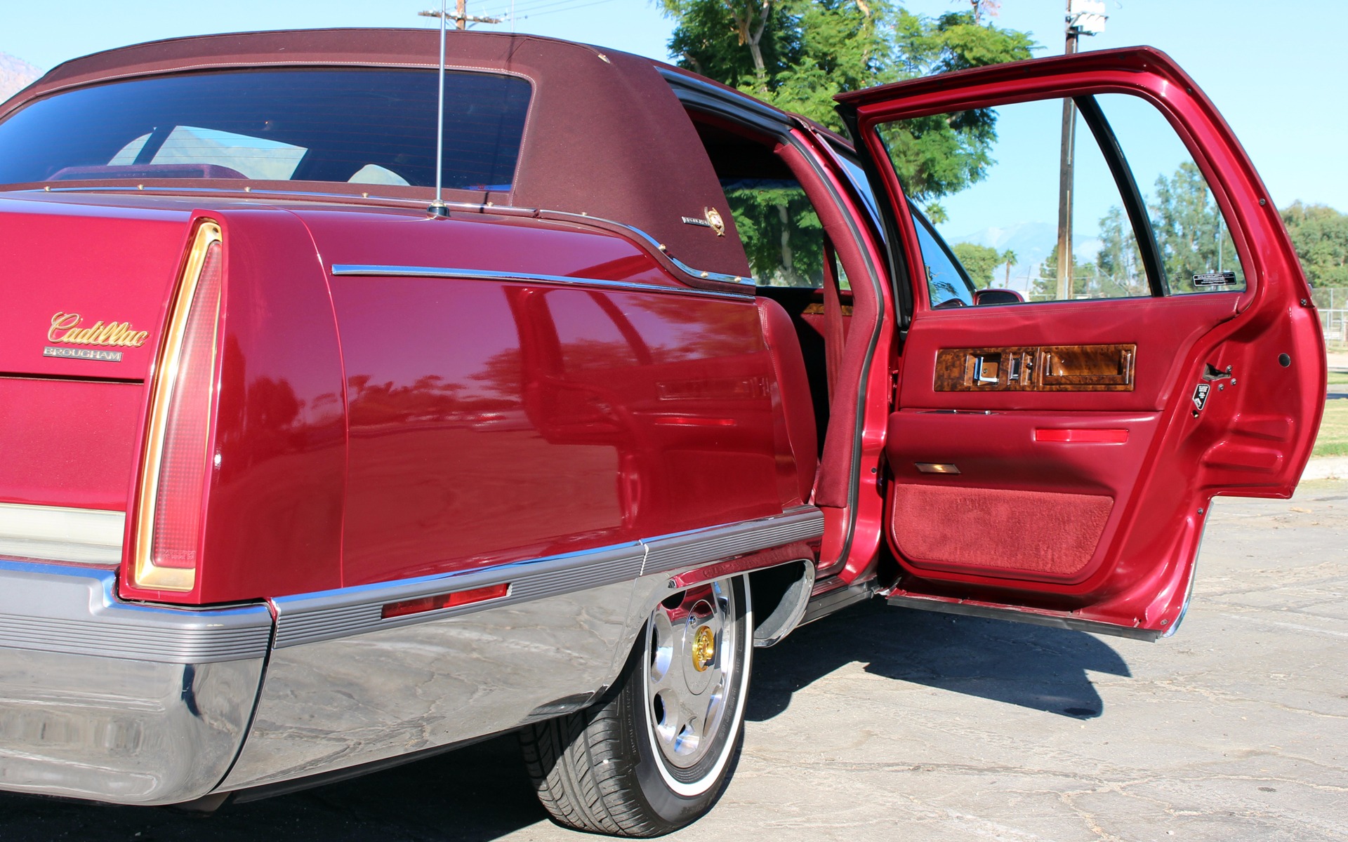 Cadillac Fleetwood Brougham 1993