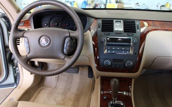 Used-2006-Cadillac-DTS-Luxury-I