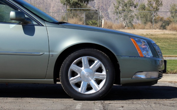 Used-2006-Cadillac-DTS-Luxury-I