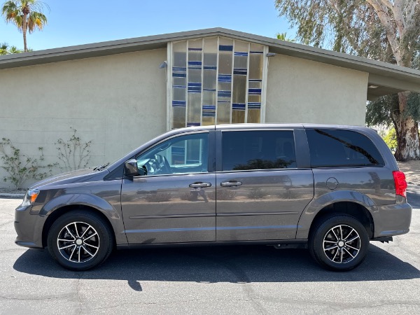 Used-2015-Dodge-Grand-Caravan-(Disability-van)-R/T