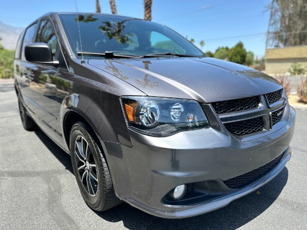 Used-2015-Dodge-Grand-Caravan-(Disability-van)-R/T