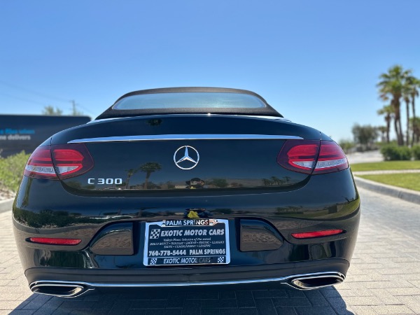 Used-2019-Mercedes-Benz-C300-luxury