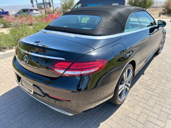 Used-2019-Mercedes-Benz-C300-luxury