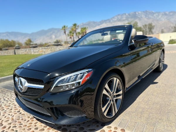 Used-2019-Mercedes-Benz-C300-luxury