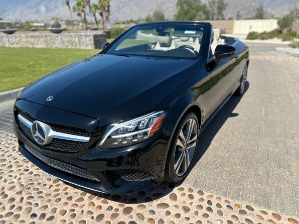 Used-2019-Mercedes-Benz-C300-luxury