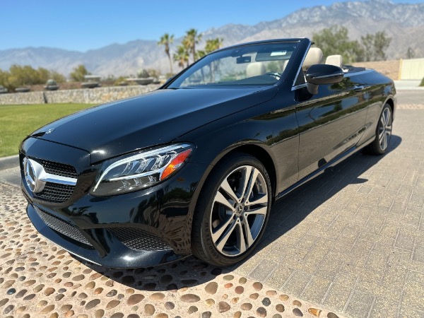 Used-2019-Mercedes-Benz-C300-luxury