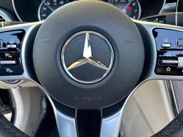 Used-2019-Mercedes-Benz-C300-luxury