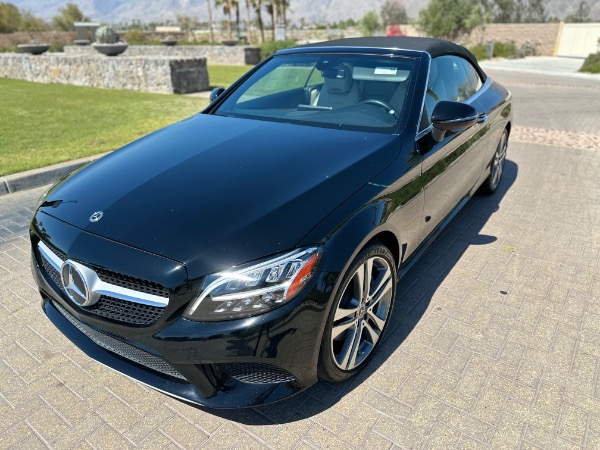 Used-2019-Mercedes-Benz-C300-luxury