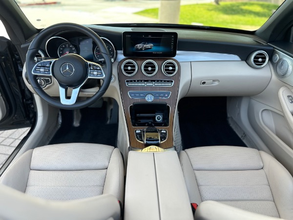 Used-2019-Mercedes-Benz-C300-luxury