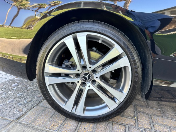 Used-2019-Mercedes-Benz-C300-luxury