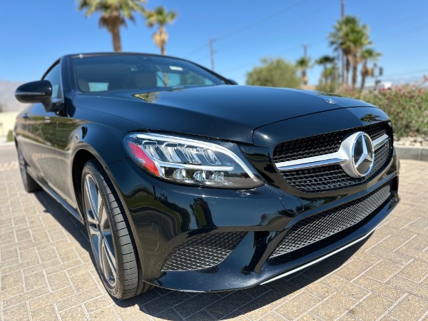 Used-2019-Mercedes-Benz-C300-luxury