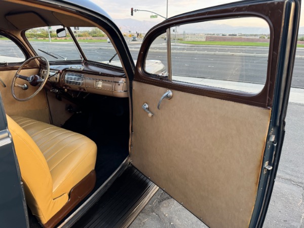 Used-1940-Ford-Deluxe