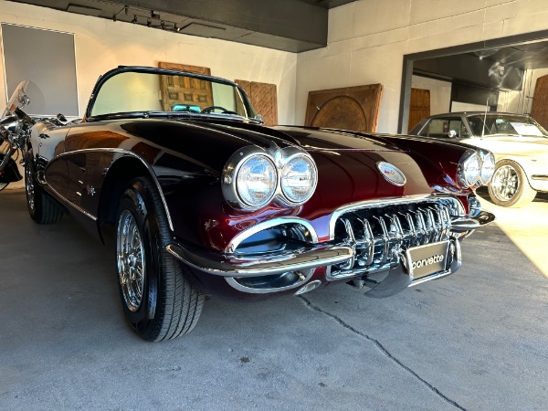 Used-1960-Chevrolet-Corvette