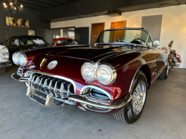 Used-1960-Chevrolet-Corvette