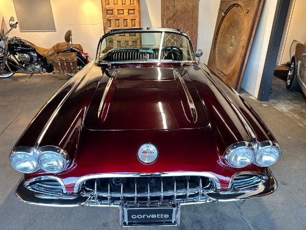 Used-1960-Chevrolet-Corvette