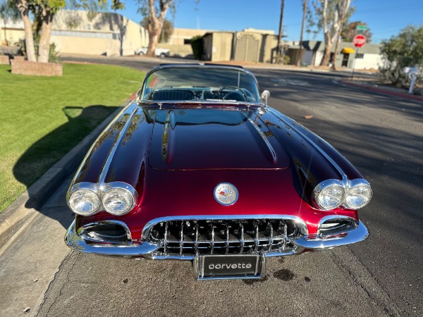 Used-1960-Chevrolet-Corvette