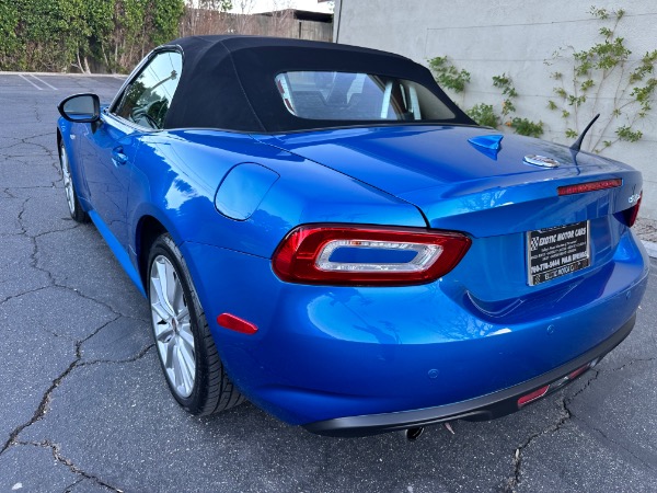 Used-2017-Fiat-124-Spider