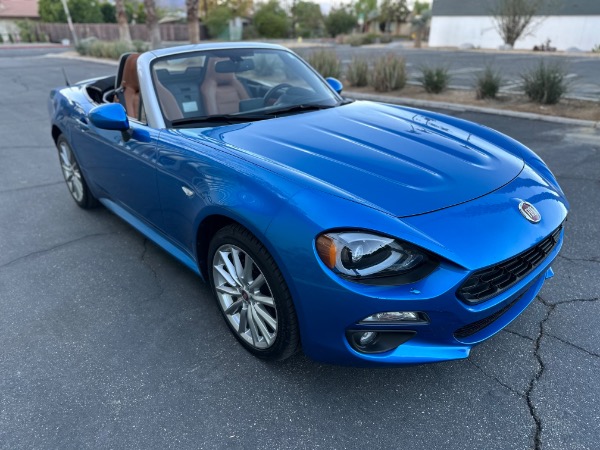 Used-2017-Fiat-124-Spider