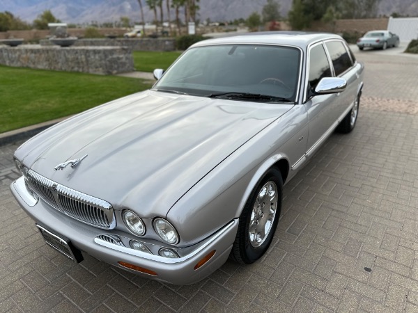 Used-2001-Jaguar-XJ-Series-Vanden-Plas