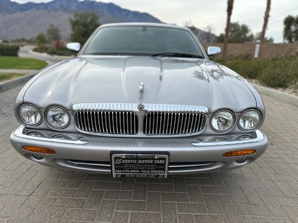 Used-2001-Jaguar-XJ-Series-Vanden-Plas